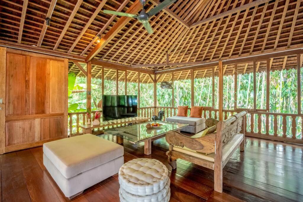 Secret River Villa - Luxury Villa 5 Bedrooms - Kerobokan - Canggu Exterior photo